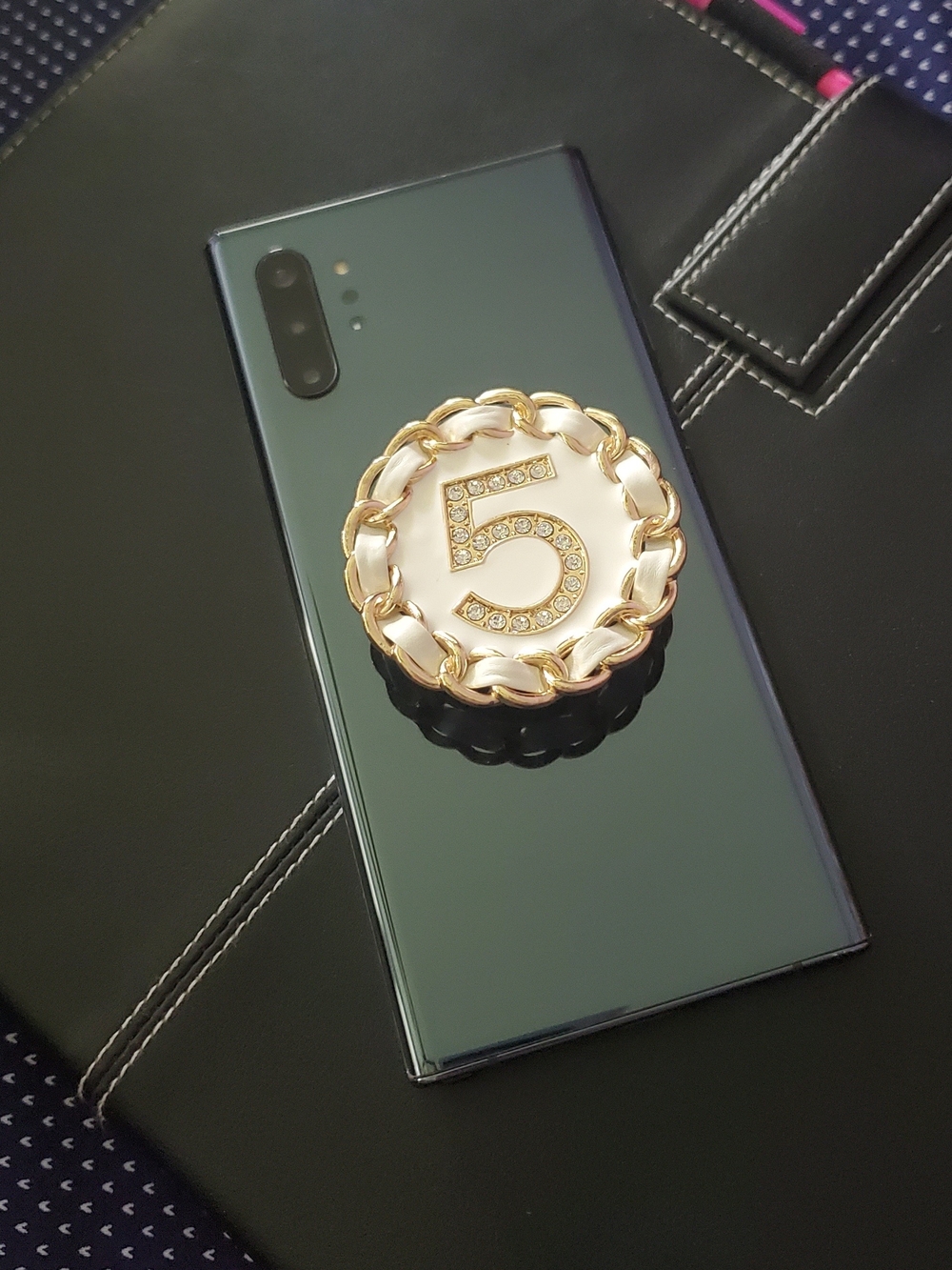Number 5 Phone Grip - White & Gold Popsocket